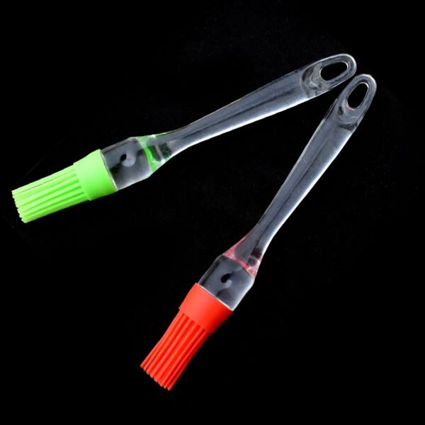 Silicone Flat Pastry Cooking Oil Brush for Grilling, Tandoor and BBQ (2Pc) - Image 2
