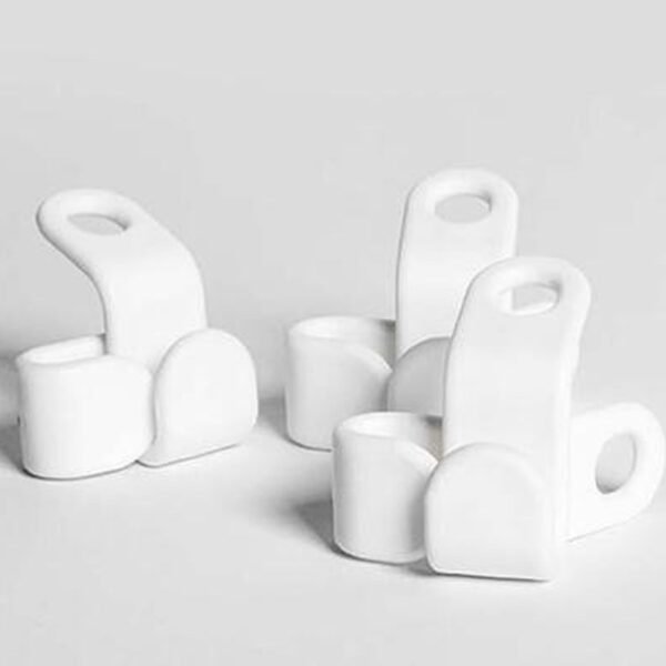 Plastic Clothes Hanger with Non-Slip Pad - Image 4